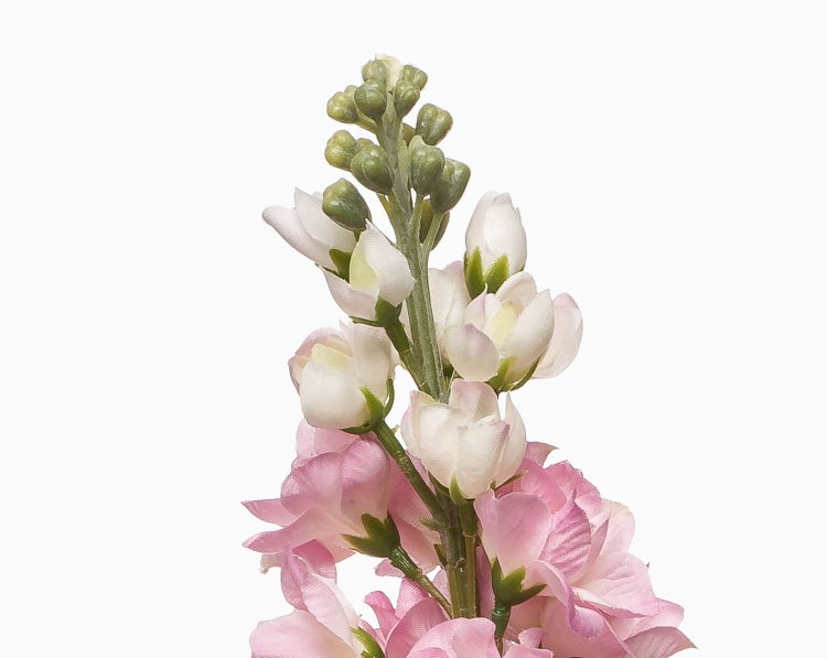 Künstliche Levkoje mit grünen Knospen, weißen Blütenknospen und rosa Blüten am Stiel.