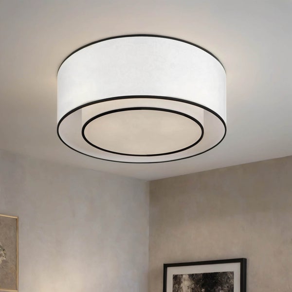 Deckenleuchte in zylindrischer Form mit Stoffschirm