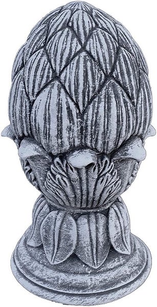 Dekorative Gartenfigur Zapfen aus Steinguss für die Gartengestaltung