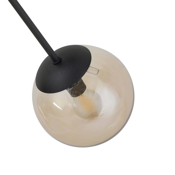 Pendelleuchte mit bernsteinfarbenem Glasschirm