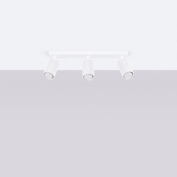 Deckenleuchte mit drei Strahlern