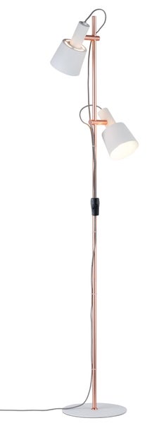 Moderne Stehlampe mit zwei verstellbaren Leuchtenköpfen und Metallgestell auf einem runden Fuß.