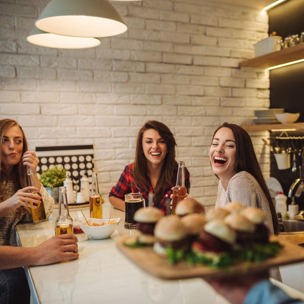 LED-Reflektorlampe GU10, Höhe 53 Millimeter, Durchmesser 50 Millimeter.