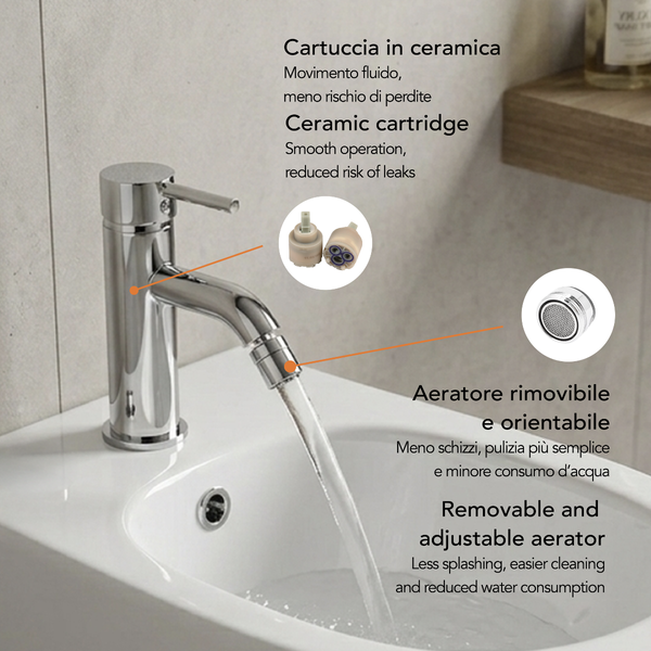 Chromarmatur für das Waschbecken mit Keramikkartusche und verstellbarem Strahlregler über einem weißen Becken mit fließendem Wasser.