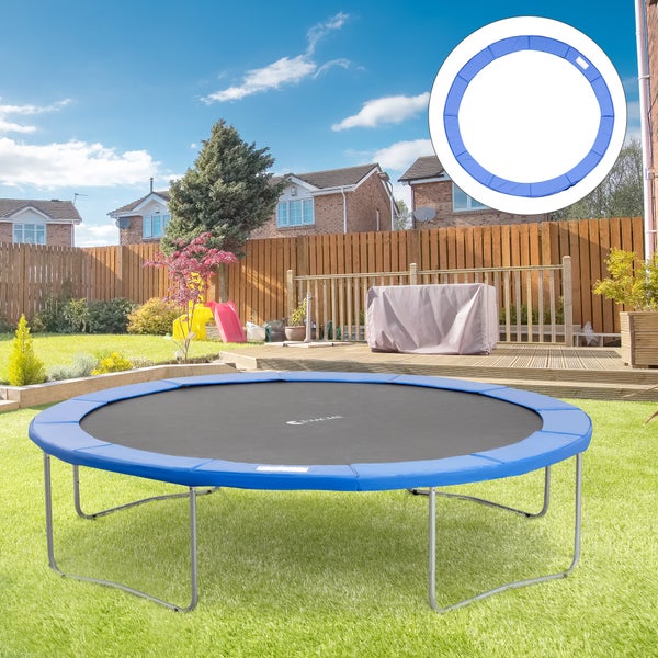 Trampolin mit blauem Rand im Garten, inklusive Randabdeckung
