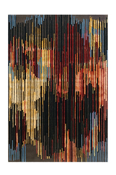 Moderner Teppich mit abstraktem Muster aus bunten vertikalen Linien auf dunklem Grund.