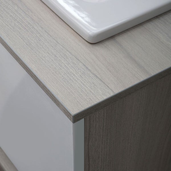 Detailansicht eines Waschtischunterschranks mit Waschbecken