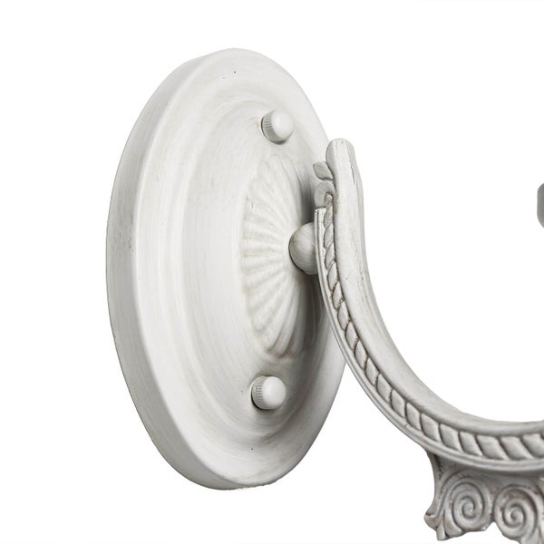 Wandleuchte im Vintage-Stil mit dekorativen Details