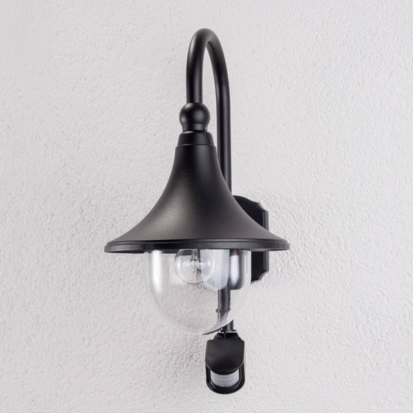 Lindby Wandleuchte außen Daphne mit Bewegungsmelder (spritzwassergeschützt (Modern) in Schwarz aus Aluminium (1 flammig, E27) - Wandlampe für Außenwand/Hauswand Haus Terrasse und Balkon