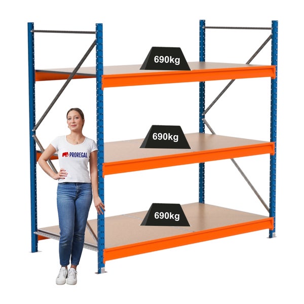 Blaues und oranges Schwerlastregal mit drei Regalböden und einer Traglast von 690 Kilogramm pro Regalboden.