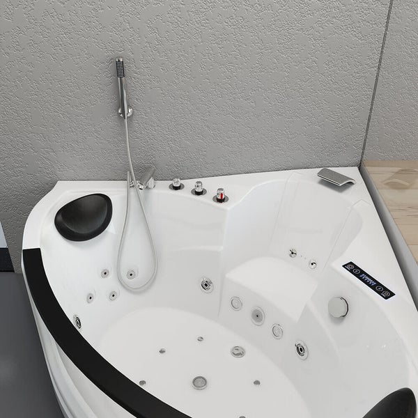 Eck-Whirlpool mit integrierten Massagedüsen, Handbrause und digitalem Bedienfeld für das Badezimmer.