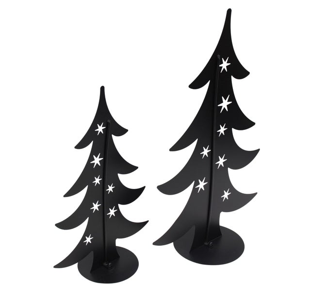 Zwei Tannenbäume als Dekofiguren aus Metall mit ausgestanzten Sternen zur Weihnachtsdekoration