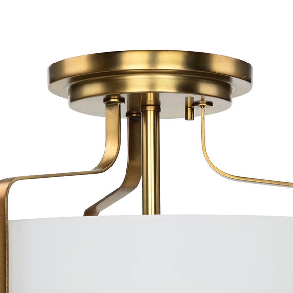 Deckenleuchte mit goldfarbenem Gestell und weißem Lampenschirm