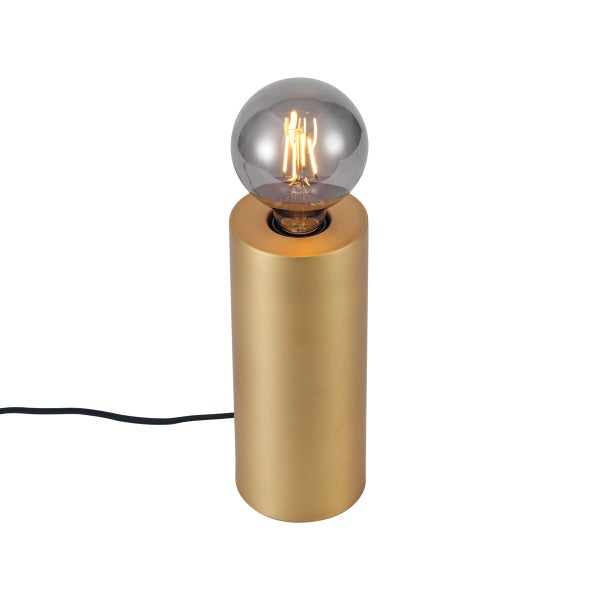 Moderne Tischleuchte mit zylindrischem Metallsockel in Goldoptik und einer großen, getönten LED-Filament-Lampe.