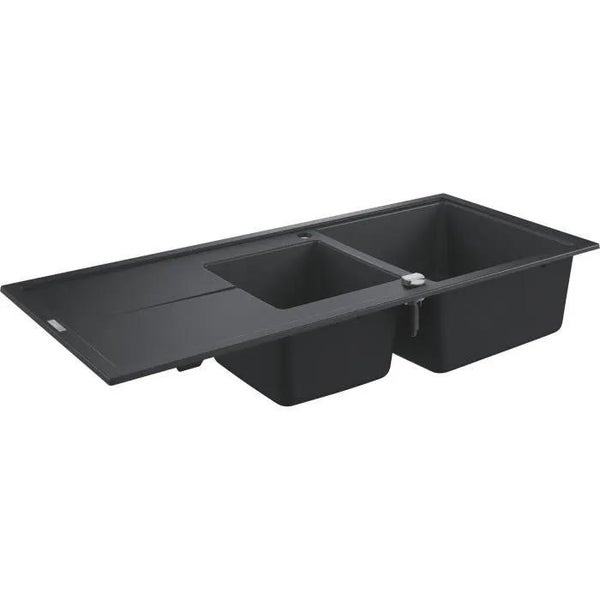 Spüle mit zwei Becken und Abtropffläche