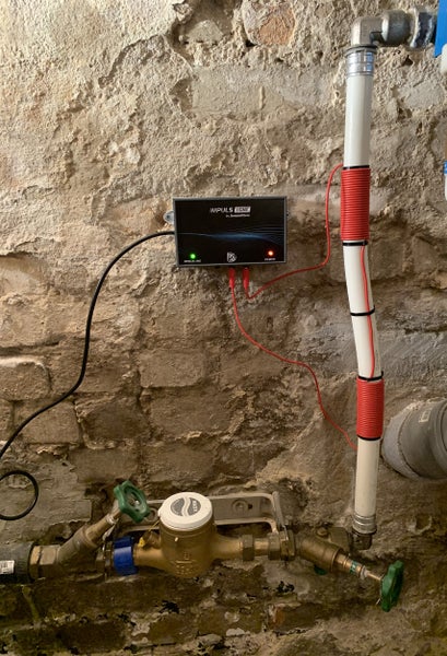 Entkalkungssystem Impuls Home 40. Umweltfreundlicher Impuls-Entkalker bis 1-½ Zoll oder 40 mm Rohrdurchmesser und max. Durchfluss von 2,8 m³/h