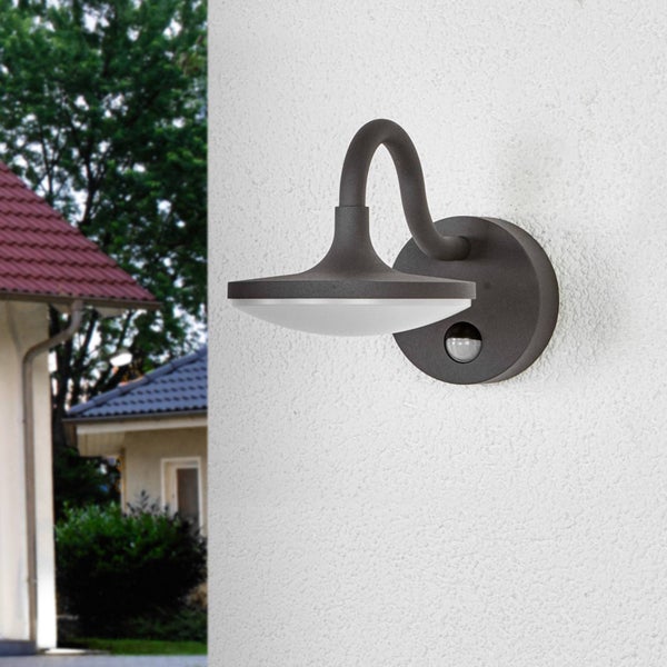 Lucande LED Finny mit Bewegungsmelder (spritzwassergeschützt (Modern) in Schwarz aus Aluminium (1 flammig, )