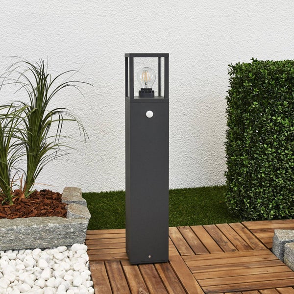 Lucande Wegeleuchte / Pollerleuchte mit Bewegungsmelder, spritzwassergeschützt IP54 Aussenleuchte 65 cm 1x E27 max. 15W ohne Leuchtmittel Außenleuchte
