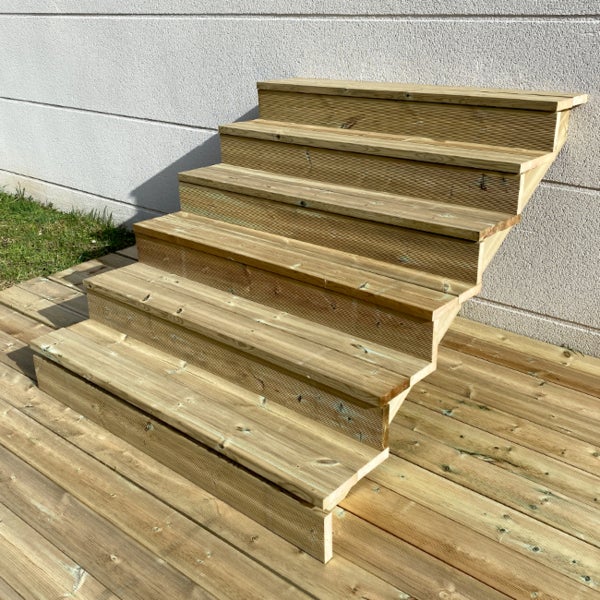 Treppe Holz H105cm 6 Stufen, Breite 140cm, MIT Setzstufen