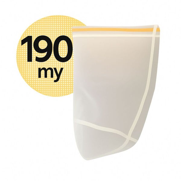 Ein transparenter Lackiersieb Filterbeutel mit einer Filterfeinheit von 190 Mikrometer für den Gebrauch bei Lackierarbeiten.
