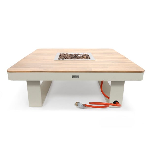 Quadratischer Gaskamin-Tisch aus Holz und Metall für den Außenbereich inklusive Lavasteinen und Gasschlauch.