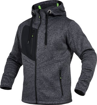 Strickfleecejacke mit Kapuze, durchgehendem Reißverschluss und Brusttasche, meliert.