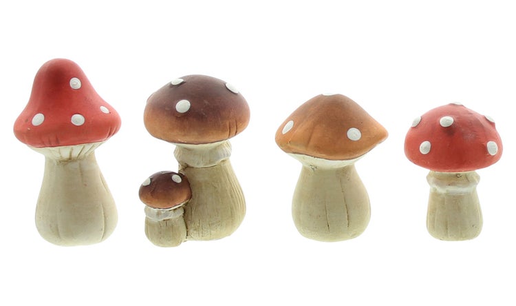 Dekorative Pilzfiguren für den Garten