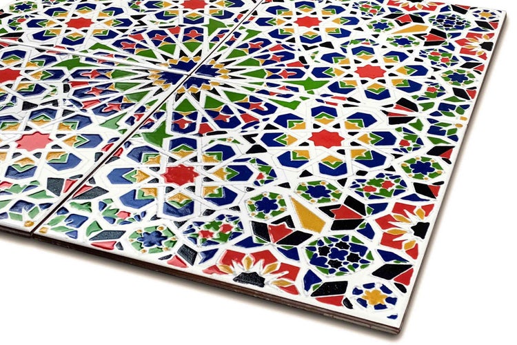 Mosaikfliesen mit geometrischem Muster für Wand- und Bodengestaltung