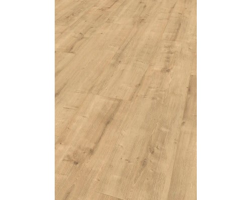 Verlegung von hellem Laminatboden