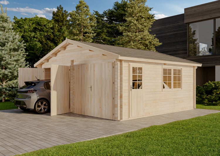 Holzgarage mit geöffneten Türen und geparktem Auto im Garten