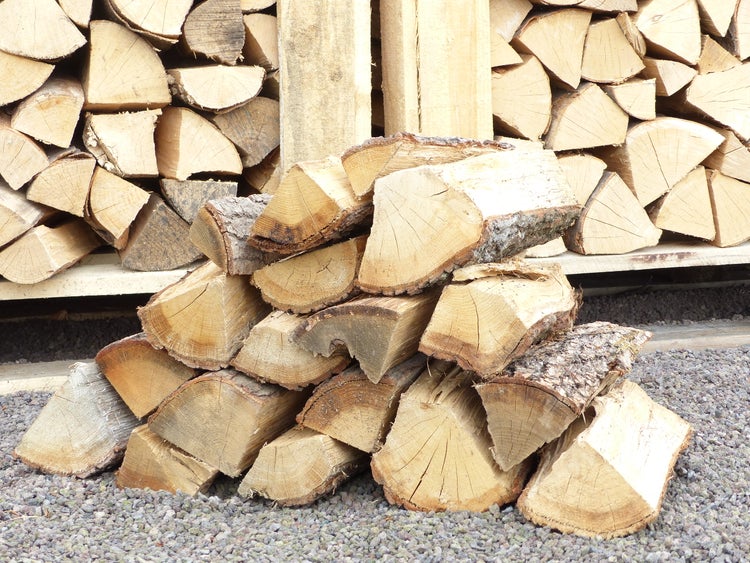 20 Kg Feuerholz Kaminholz Brennholz Eiche trocken Premiumqualität