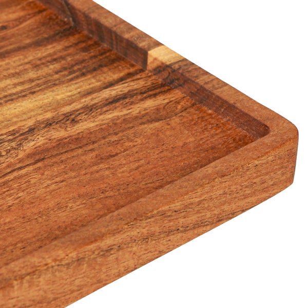 Detailansicht einer rechteckigen Holzschale