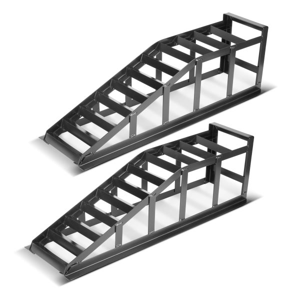 Zwei Metall-Auffahrrampen für Fahrzeuge