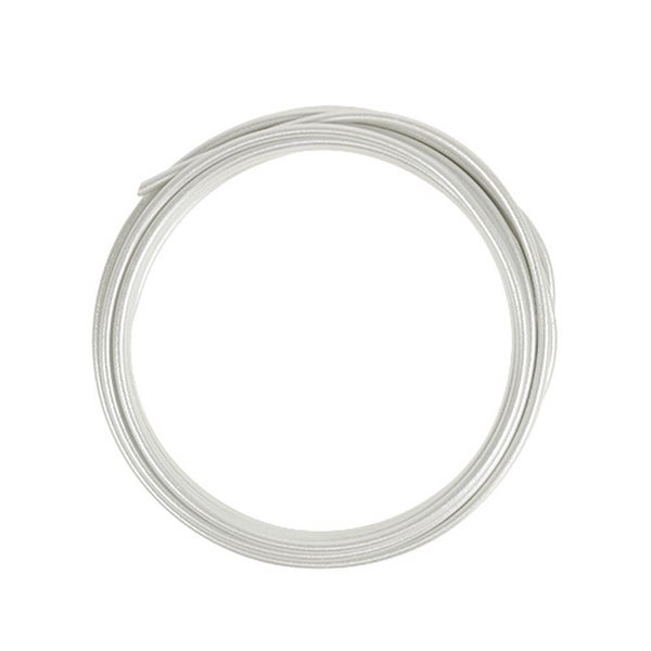 Weißes Elektrokabel als Ring