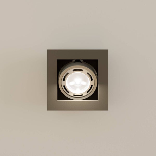 Deckeneinbaustrahler mit quadratischer Blende