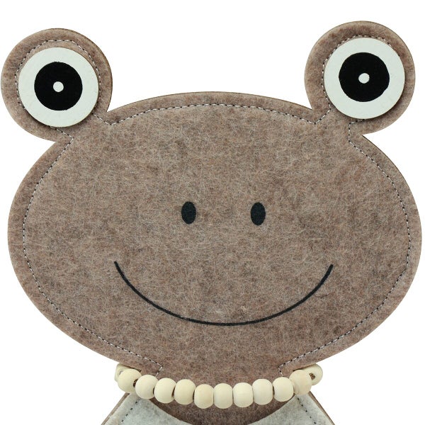Dekorative Froschfigur aus Filz als Wandbehang oder Fensterdekoration.