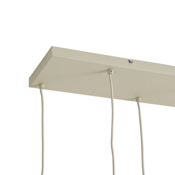 Rechteckiger Deckenbaldachin aus Metall für eine Pendelleuchte mit drei Textilkabeln.