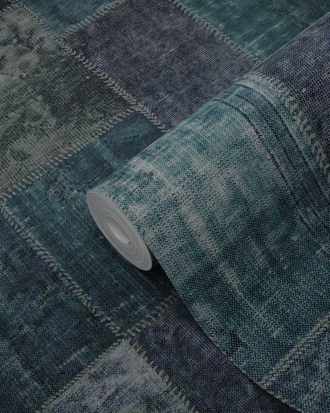 Tapetenrolle mit Karomuster