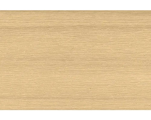 Holzoberfläche mit feiner horizontaler Maserung.