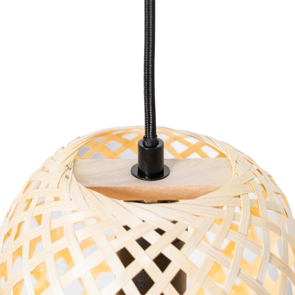 Hängelampe aus Bambus