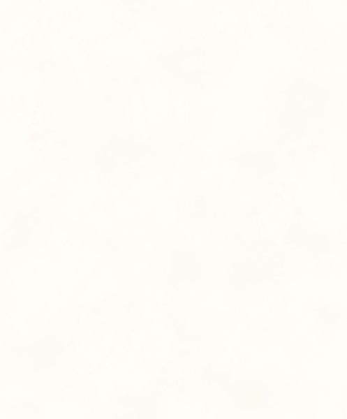 Küchenszene mit Herd, Schränken und einer gemusterten Küchenmatte auf dem Boden.