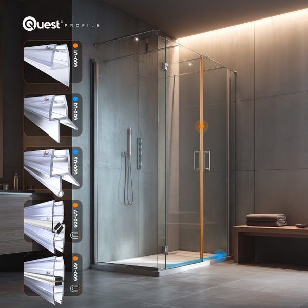Modernes Badezimmer mit Glas-Duschkabine, Quest Profile Logo und verschiedenen Duschdichtungen für optimalen Schwallschutz.