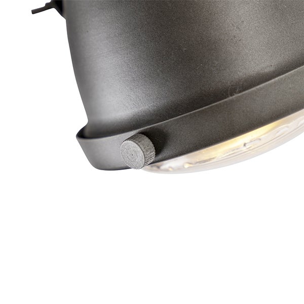 Detailaufnahme einer Leuchte mit Dimmer