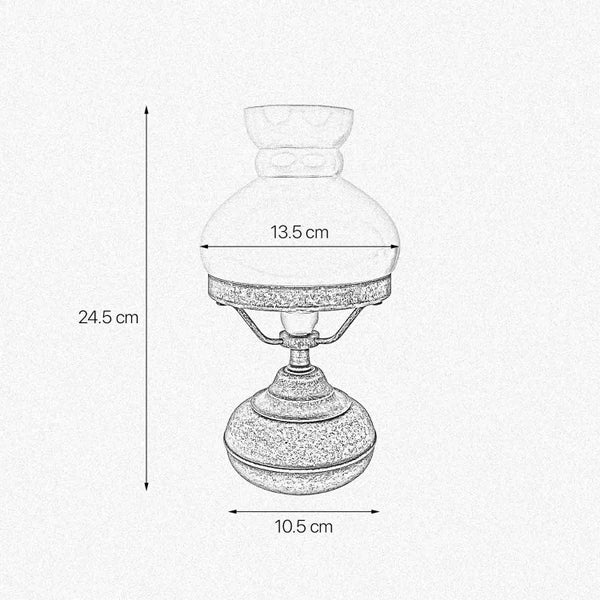 Skizze einer Tischleuchte mit den Maßen 24,5 cm Höhe, 13,5 cm Schirmdurchmesser und 10,5 cm Basisdurchmesser.