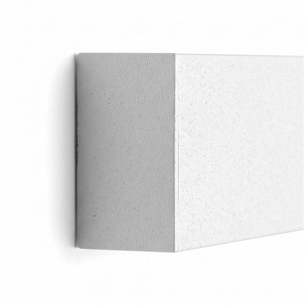 Wandleuchte mit rechteckiger Form aus Porenbeton für eine moderne Wandbeleuchtung