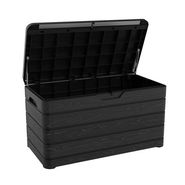 Geöffnete schwarze Gartenbox aus Kunststoff mit Holzoptik zur Aufbewahrung im Außenbereich