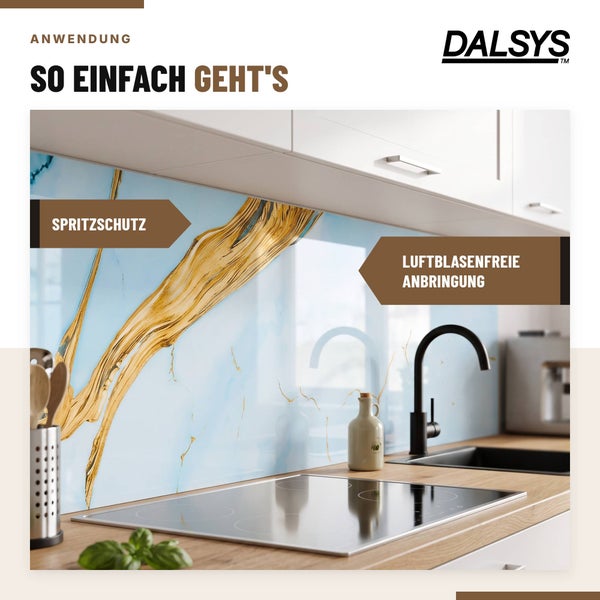 Dalsys Spritzschutz für die Küche mit dekorativem Design hinter dem Kochfeld mit einfacher luftblasenfreier Anbringung.