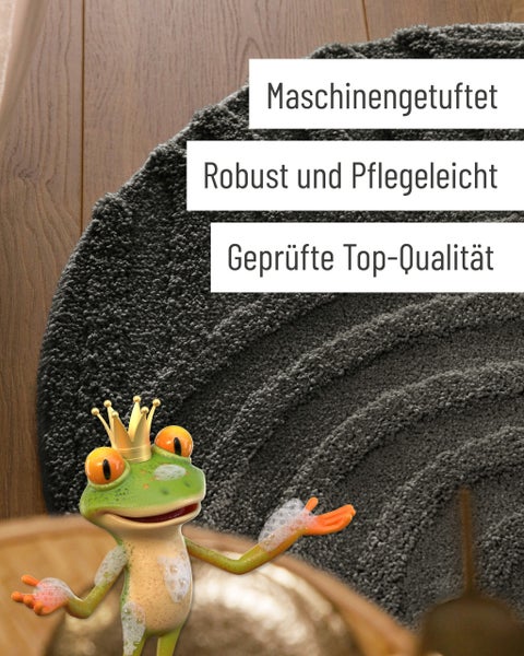 Detailaufnahme einer maschinengetufteten Badematte mit Texten zu Robustheit, Pflegeleichtigkeit und geprüfter Qualität.