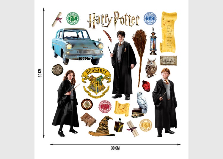 Harry Potter Wandsticker Set, 30 mal 30 Zentimeter, mit Harry, Hermine, Ron, fliegendem Auto und Hogwarts Wappen.