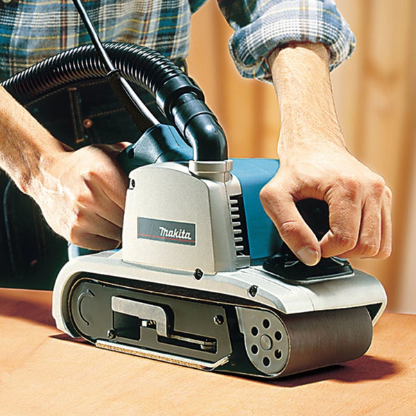 Makita 9403J Bandschleifer 100 mm 1.200 W im MAKPAC